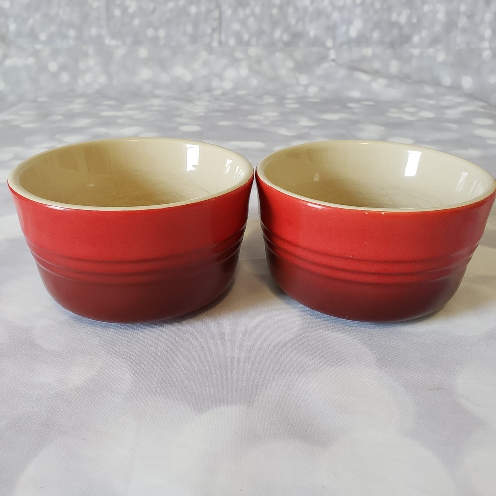 Le Creuset Custard Cup Ramekin Stoneware Set Of 2 Not Matching Red 11-03 & 15-16